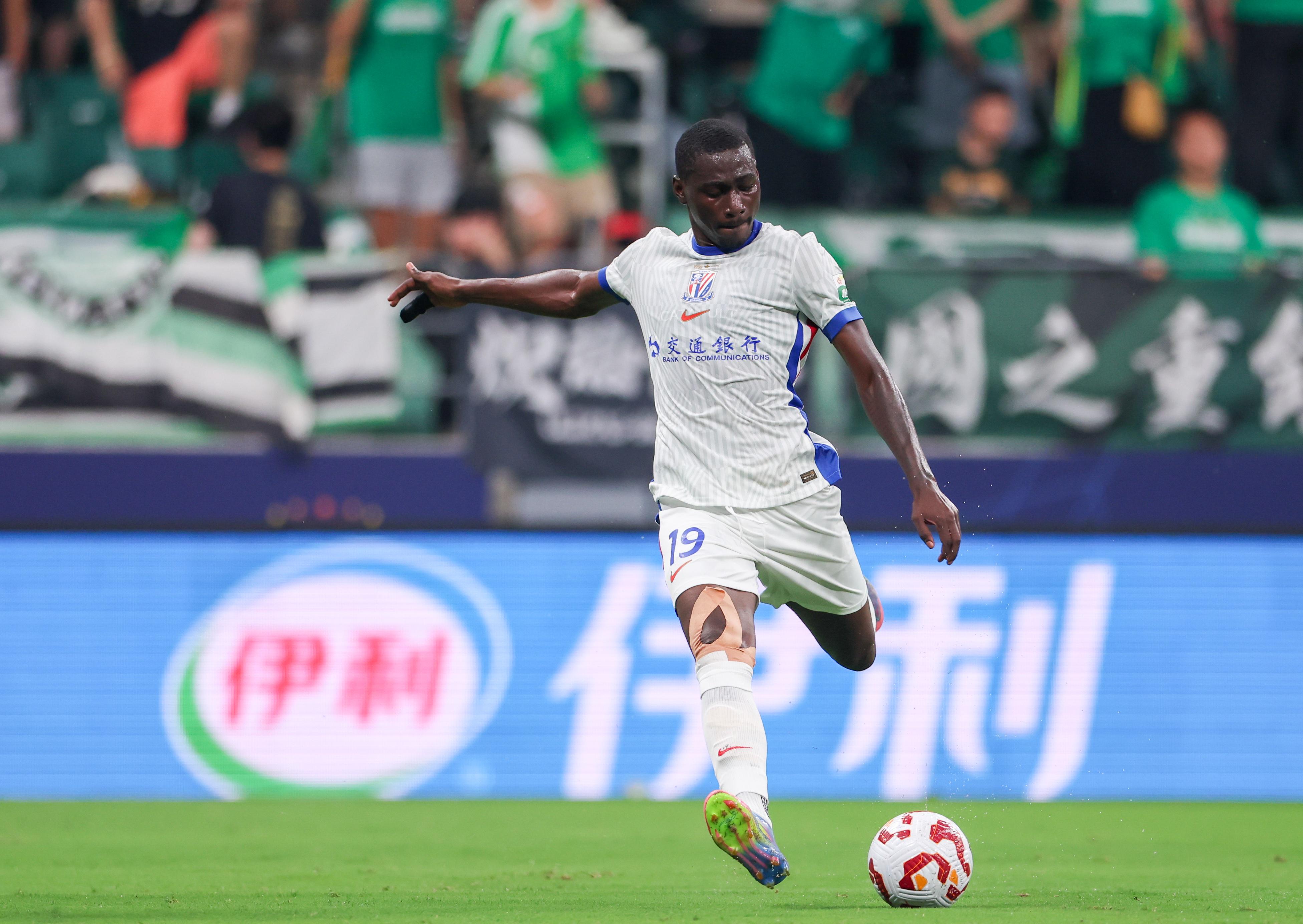 当然赢球才, 长途旅行, 个新的城市