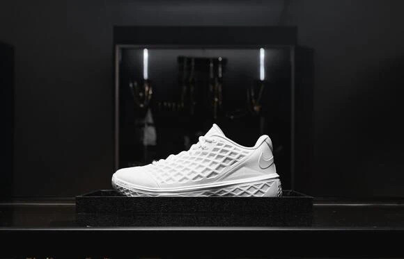 将于, 表现 将于, 表现